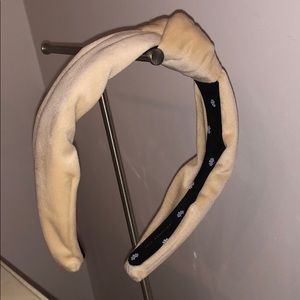 Lele Sadoughi Velvet Knotted Headband